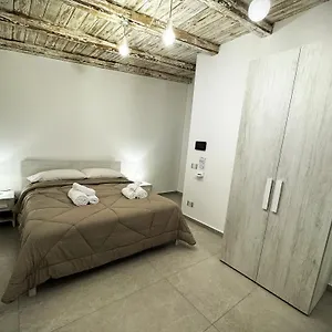 Ophelia - Luxury House Ioppolo Giancaxio